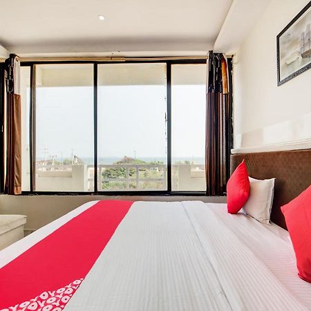 Oyo 69511 Hotel Sea E Pearl Visakhapatnam Eksteriør bilde