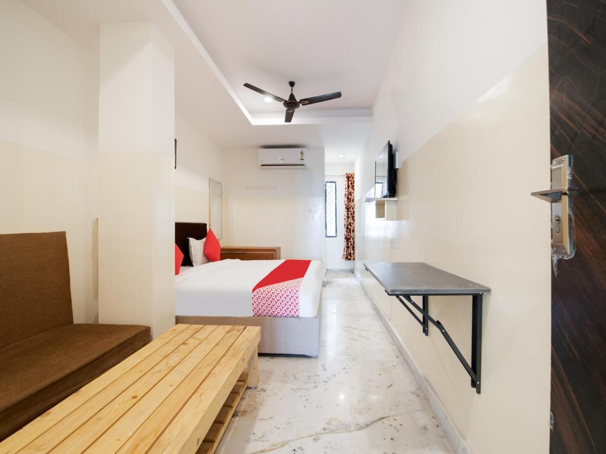 Oyo 69511 Hotel Sea E Pearl Visakhapatnam Eksteriør bilde
