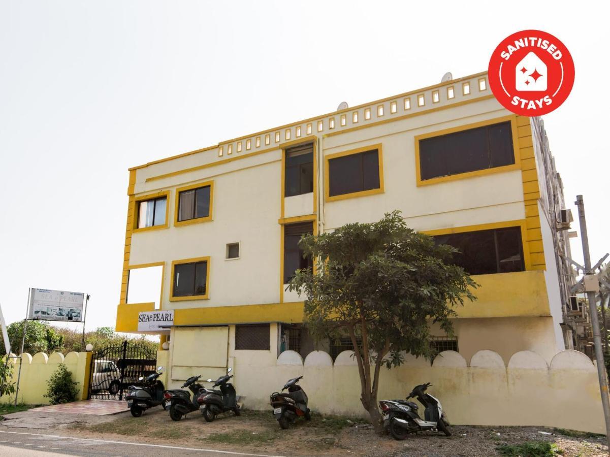 Oyo 69511 Hotel Sea E Pearl Visakhapatnam Eksteriør bilde